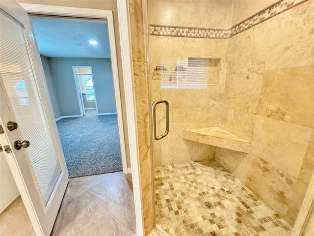 28922 Savannah Drive, Shenandoah, TX 77381