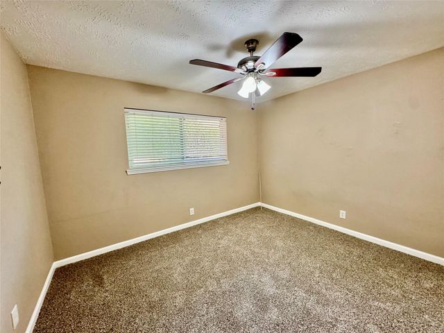 28922 Savannah Drive, Shenandoah, TX 77381