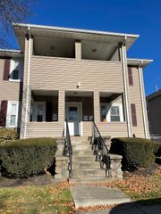 374 Crecent Street 2, Waltham, MA 02453