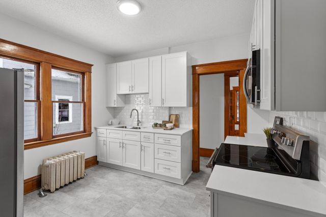 3512 21st Avenue S, Minneapolis, MN 55407