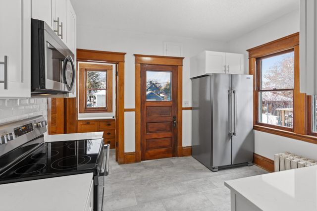 3512 21st Avenue S, Minneapolis, MN 55407