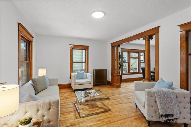 3512 21st Avenue S, Minneapolis, MN 55407