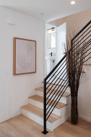 2213 AARHUS, Dallas, TX 75204