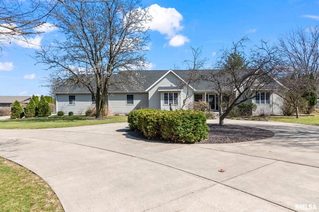 5930 N LAKE Road, Springfield, IL 62711