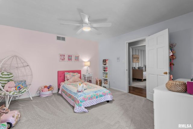 5930 N LAKE Road, Springfield, IL 62711