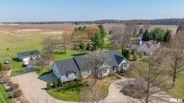 5930 N LAKE Road, Springfield, IL 62711