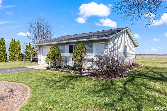 5930 N LAKE Road, Springfield, IL 62711