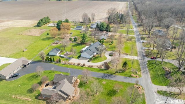 5930 N LAKE Road, Springfield, IL 62711