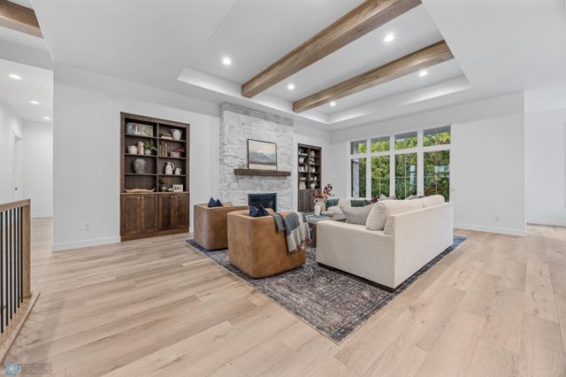 5541 31st Street S, Fargo, ND 58104