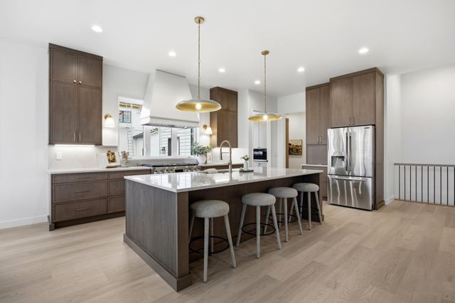 5541 31st Street S, Fargo, ND 58104