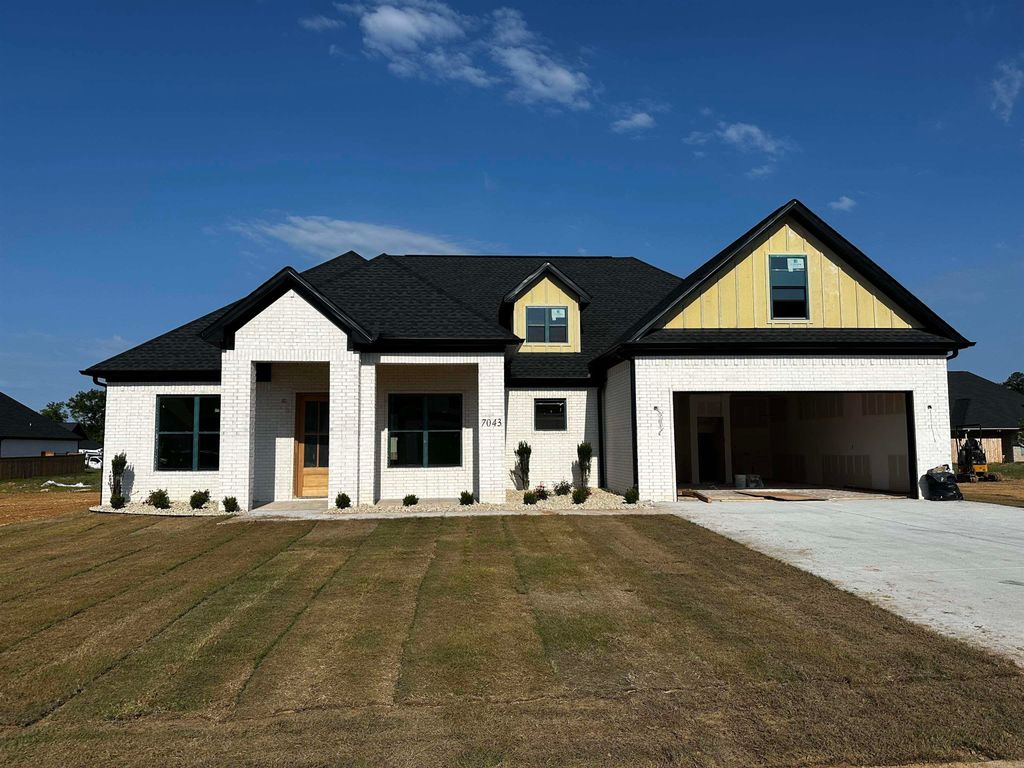 7043 Star Dust Lane, Alexander, AR 72002