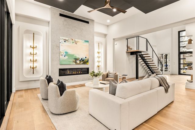 6123 Northaven Road, Dallas, TX 75230