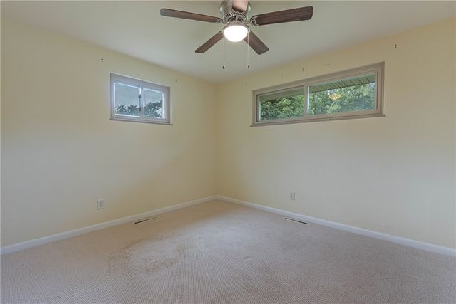 1100 Donson Drive, Kettering, OH 45429