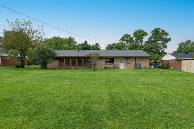 1100 Donson Drive, Kettering, OH 45429