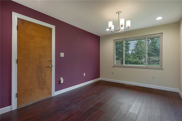 1100 Donson Drive, Kettering, OH 45429