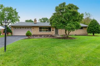 1100 Donson Drive, Kettering, OH 45429