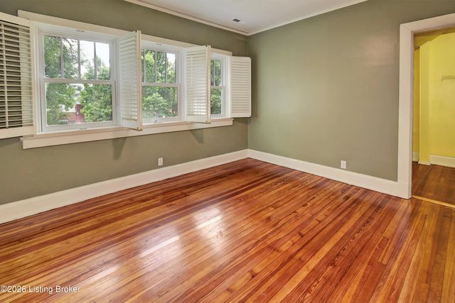 2005 Eastern Pkwy, Louisville, KY 40204