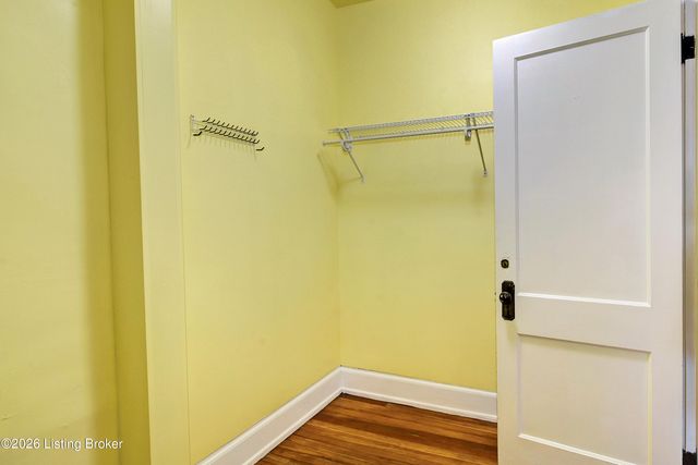 2005 Eastern Pkwy, Louisville, KY 40204