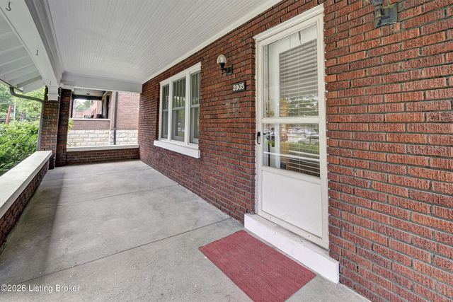2005 Eastern Pkwy, Louisville, KY 40204