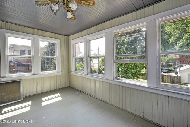 2005 Eastern Pkwy, Louisville, KY 40204