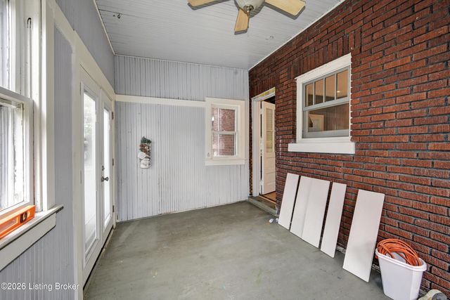 2005 Eastern Pkwy, Louisville, KY 40204