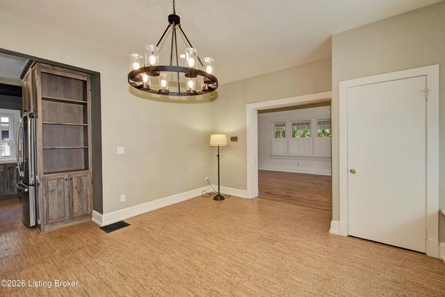 2005 Eastern Pkwy, Louisville, KY 40204