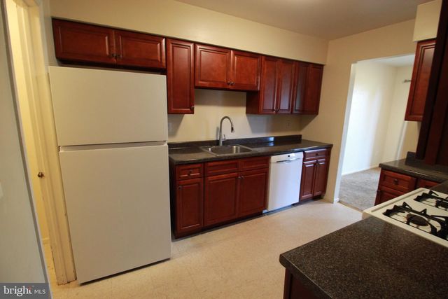 12 CORIANDER DR, Lumberton, NJ 08048