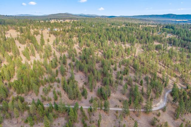 6526 Summerlin Way, Nine Mile Falls, WA 99026