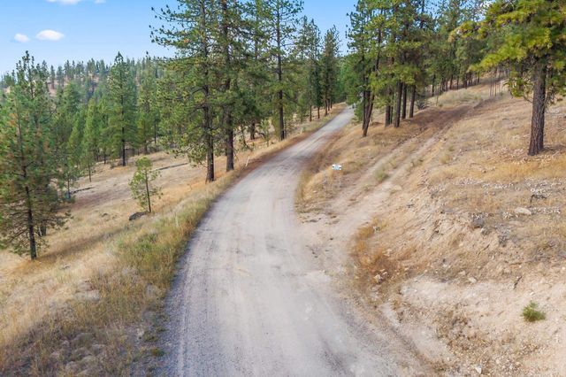 6526 Summerlin Way, Nine Mile Falls, WA 99026