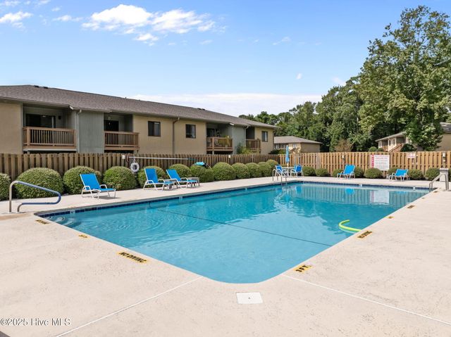 3624 Saint Johns Court B, Wilmington, NC 28403