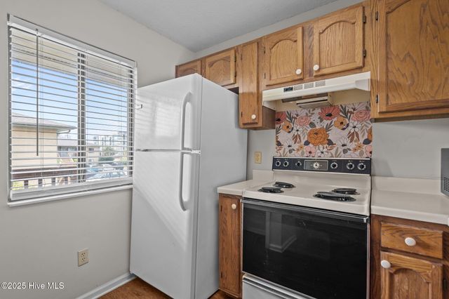 3624 Saint Johns Court B, Wilmington, NC 28403