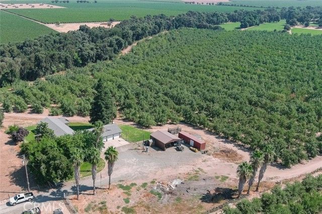 9337 Creekside Lane, Modesto, CA 95357