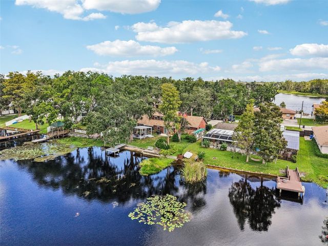 19254 BLOUNT ROAD, Lutz, FL 33558