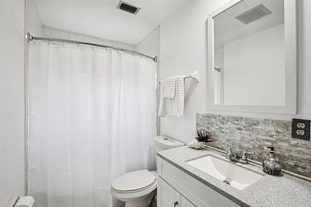 19254 BLOUNT ROAD, Lutz, FL 33558