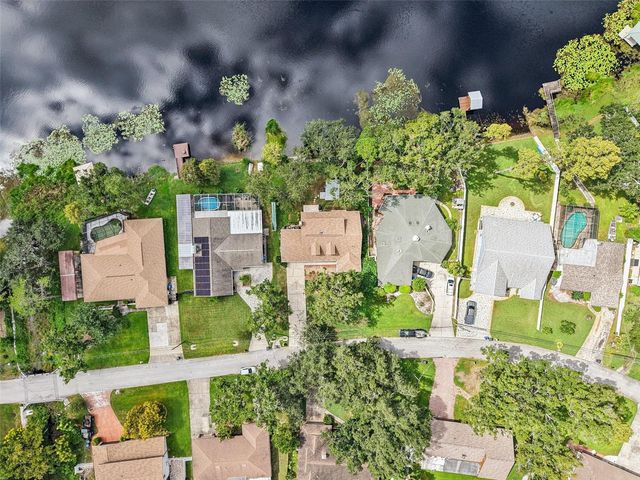 19254 BLOUNT ROAD, Lutz, FL 33558