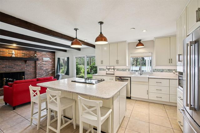 19254 BLOUNT ROAD, Lutz, FL 33558