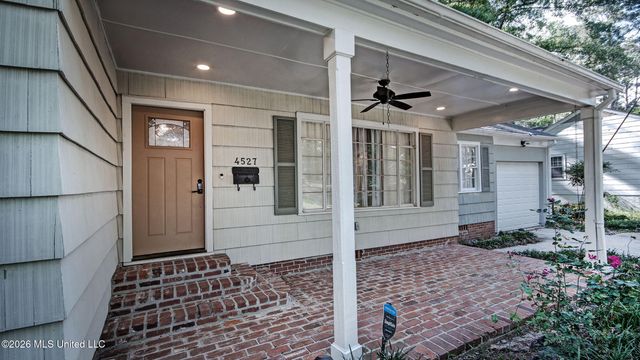 4527 Meadowridge Drive, Jackson, MS 39206