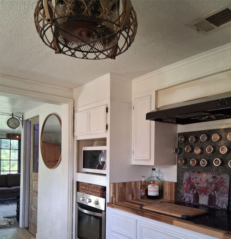 4120 Rench Road, Lake Worth, TX 76135