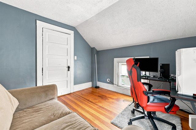 23 High Street, Rochester, NH 03867