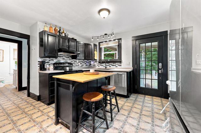 23 High Street, Rochester, NH 03867