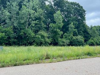 0000 Oak Ridge Hills, Marshall, MI 49068
