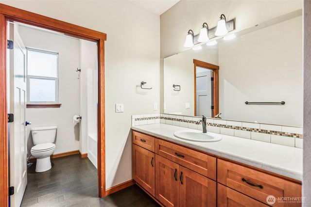 212 156th Lane SE, Tenino, WA 98589