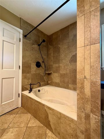 645 SE 21ST PLACE, Ocala, FL 34471