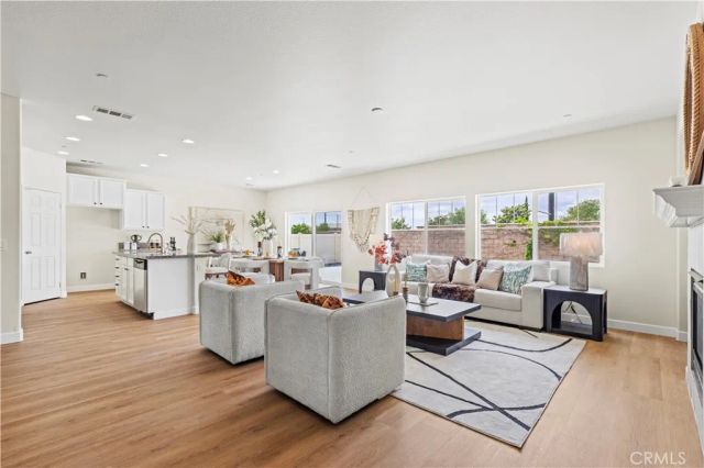 6895 Riverglen Court, Eastvale, CA 92880