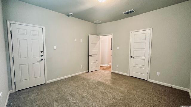 7157 Magnolia Crk Unit 101, San Antonio, TX 78252