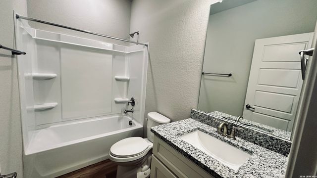 7157 Magnolia Crk Unit 101, San Antonio, TX 78252