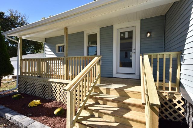 N5415 Park AVENUE, Fredonia, WI 53021