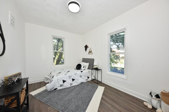 N5415 Park AVENUE, Fredonia, WI 53021