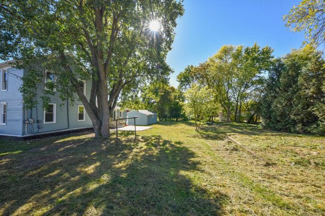 N5415 Park AVENUE, Fredonia, WI 53021