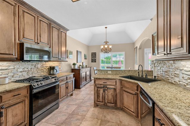 30 Tananger Springs Drive, Denison, TX 75021